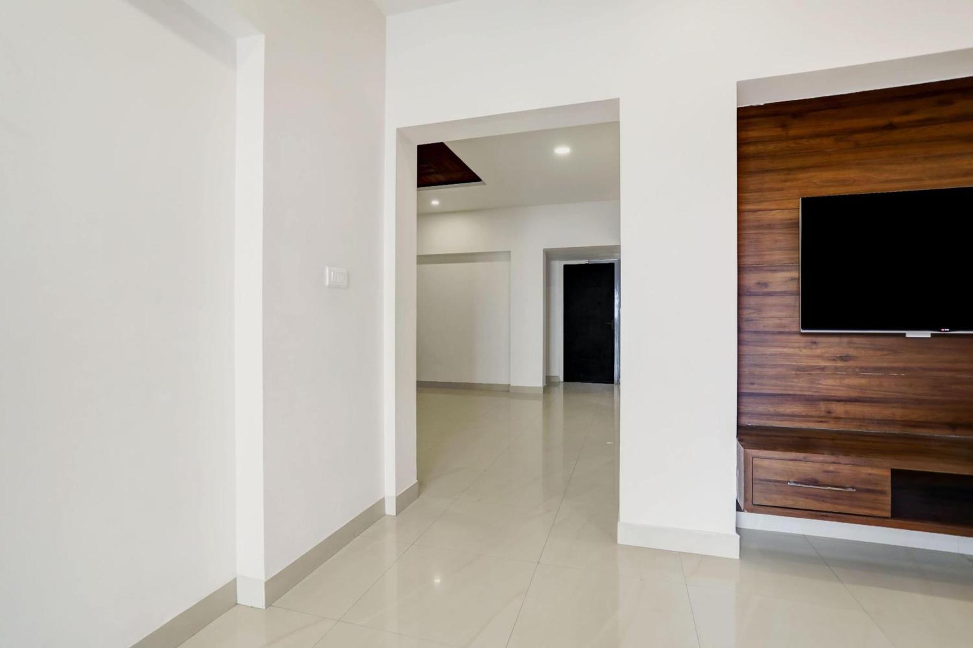 Super Hotel O Ashok Nagar Near Jntu College Kākināda 外观 照片